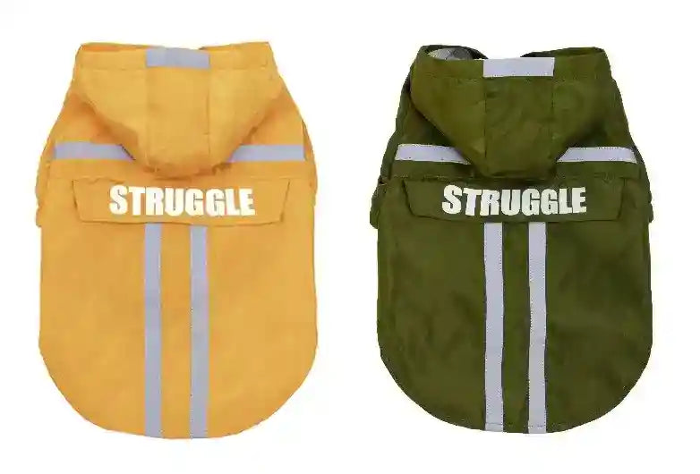 Impermeabile per Cani Modello Struggle con Chiusura a Bottoni e Strisce Riflettenti - Dog Moda