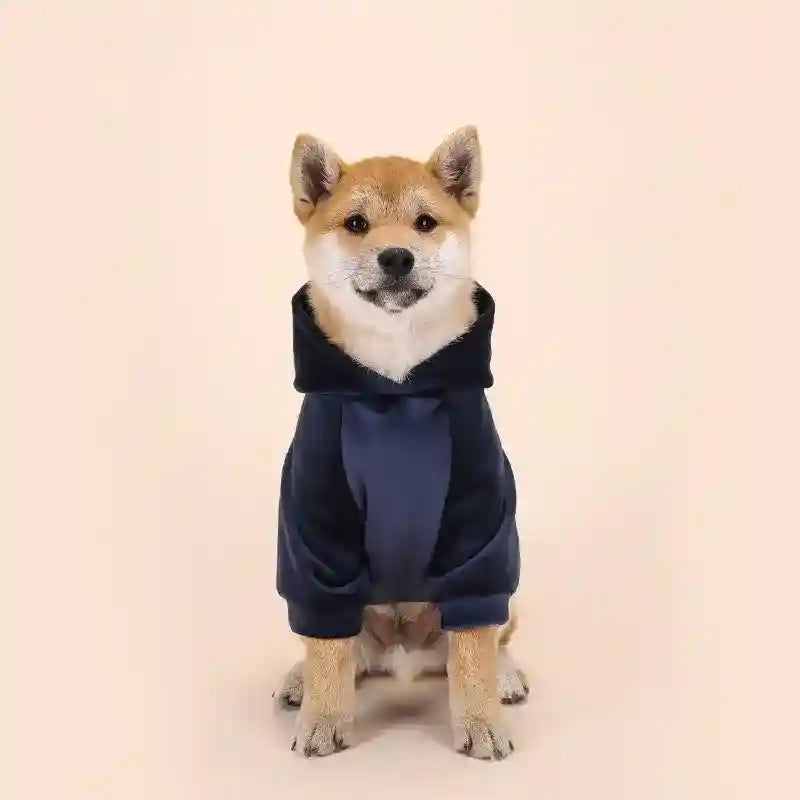 Felpa per cani Akita Inu con cappuccio e pon pon - Calore e Stile per i mesi invernali by Dog Moda