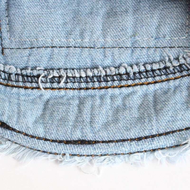„Do No Thrive“ Hundeweste mit Graffiti-Print in Jeans