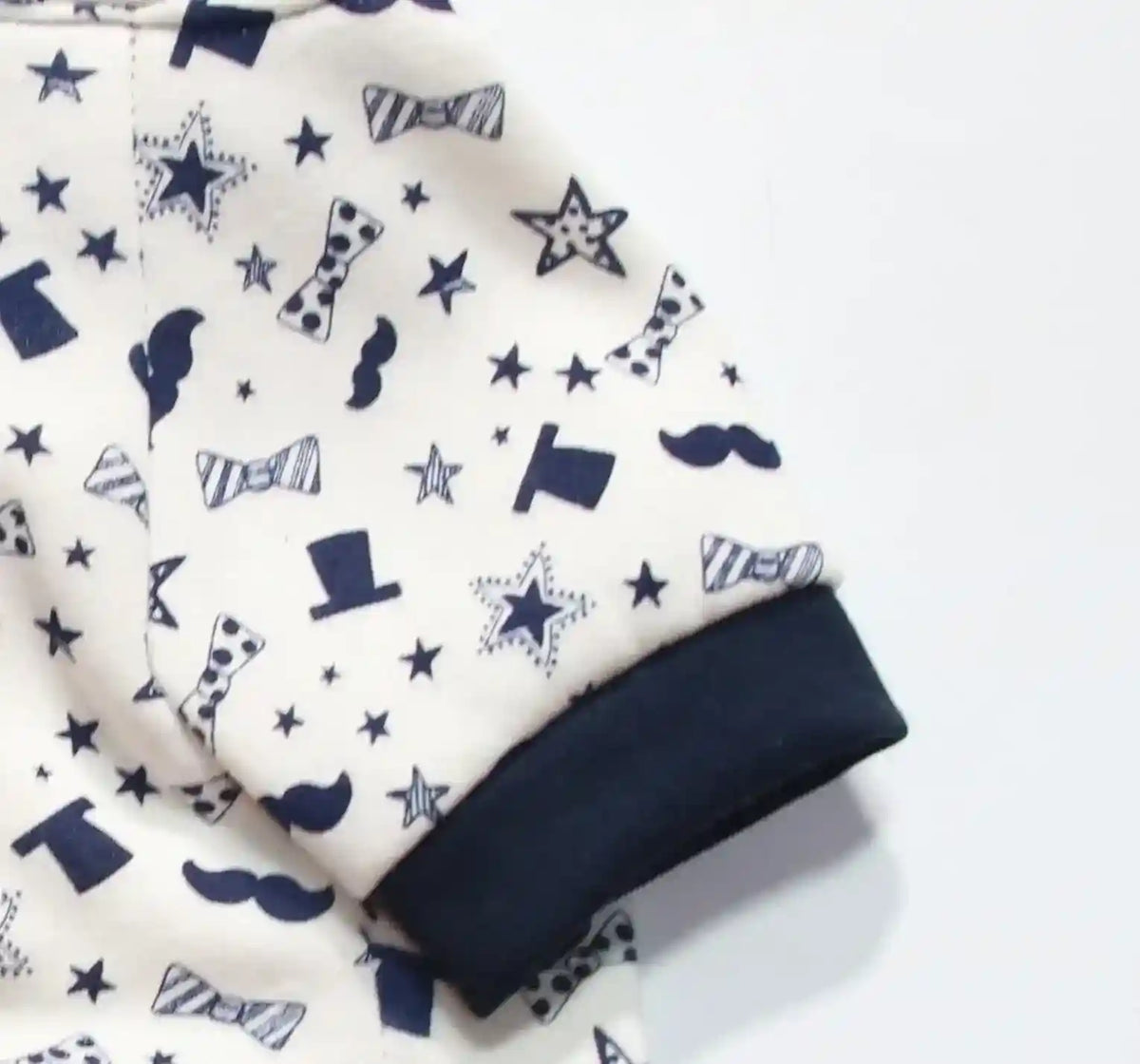 Felpa per Cani "Barber Shop" – Fantasia Baffi e Cappelli Tuba in Tinta Blu - Dog Moda