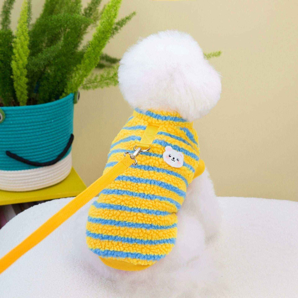 Maglia per cani a righe "Rainbow" con anello pettorina e ricamo orsetto by Dog Moda