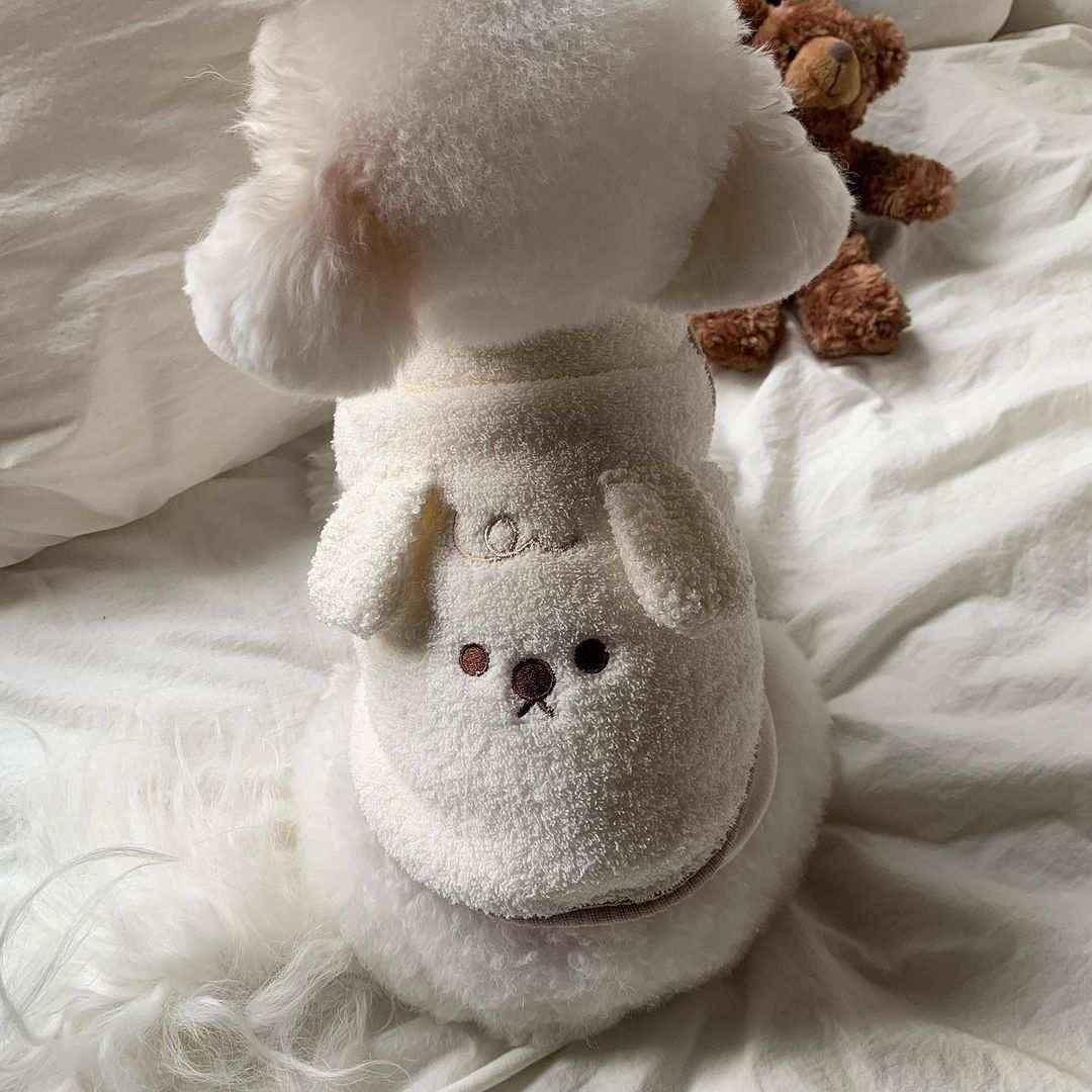 Cappottino Smanicato per Cani "Oliver" con Ricamo e Orecchie in Tessuto ✨ by Dog Moda