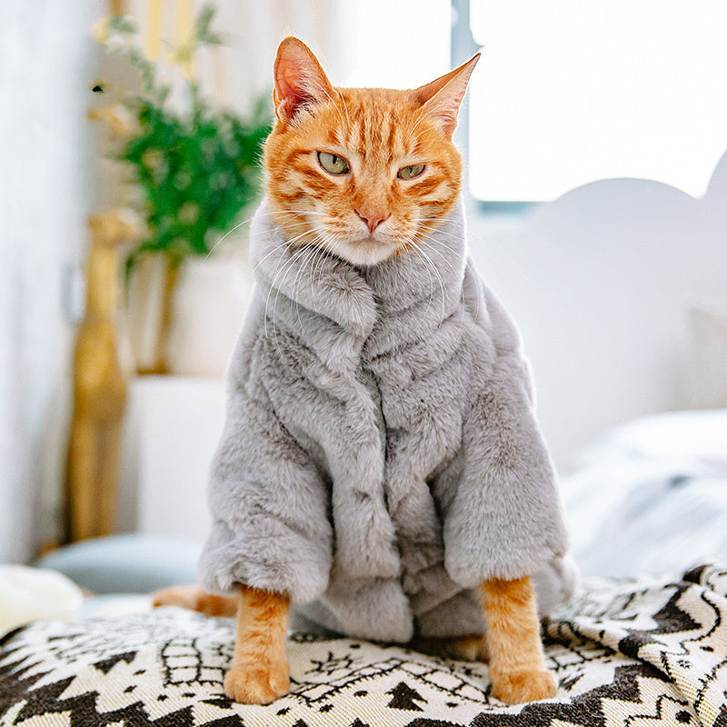 "McQueen" Faux Fur Coat for Cats - Warm and Elegant