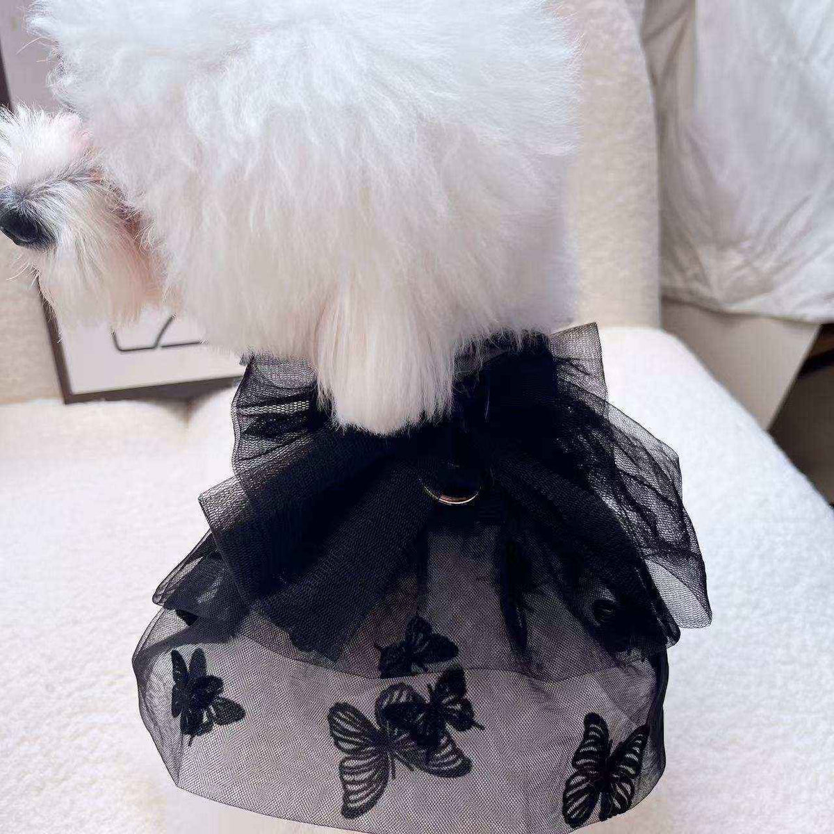 Vestito Chihuahua Rosa Ricamata | Abito Elegante in Raso | Dogmoda by Dog Moda