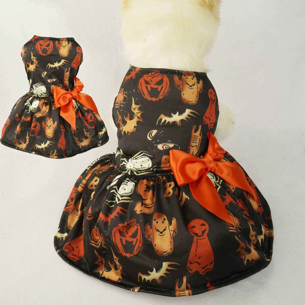 Vestitino per Cani Femminile di Halloween - Stile e Festività per il Tuo Amico a Quattro Zampe by Innopet