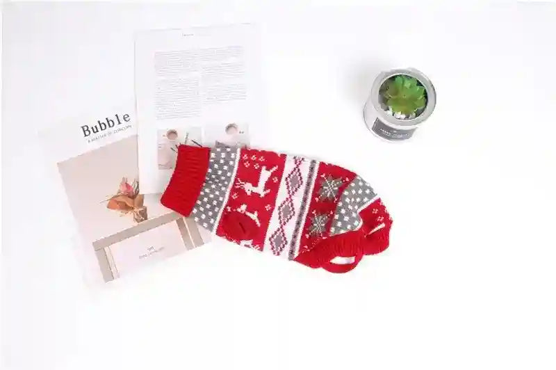 Maglione Natalizio Rosso con Ricamo per Cani – Stile e Comfort per le Feste by Dog Moda