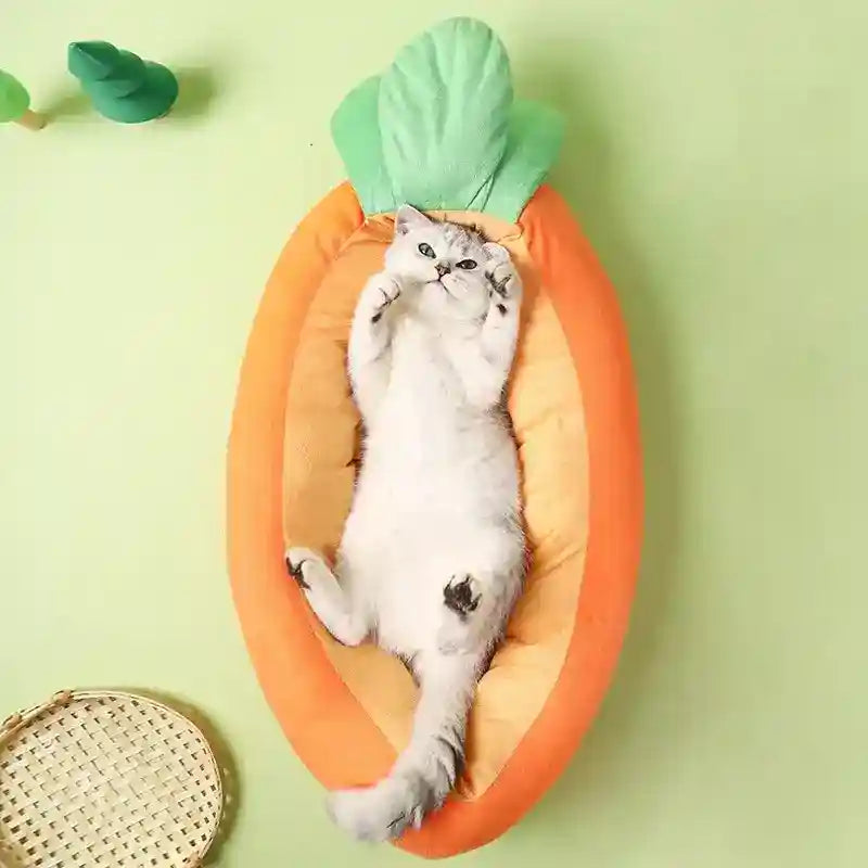 Lettino per cani e gatti a forma di carota "Bunny" by Dog Moda
