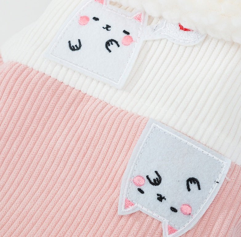 Cappottino in Velluto a Coste Smanicato Modello "Pink" – Con Stampa di Gattini Amorevoli - Dog Moda