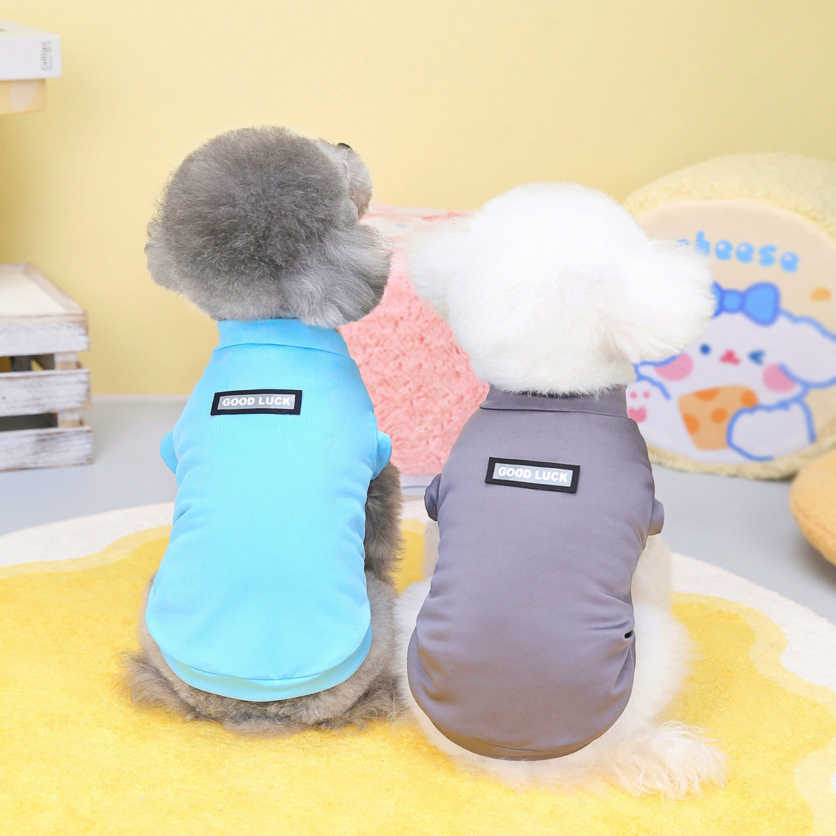 Ärmelloses Hundeshirt "Viel Glück"