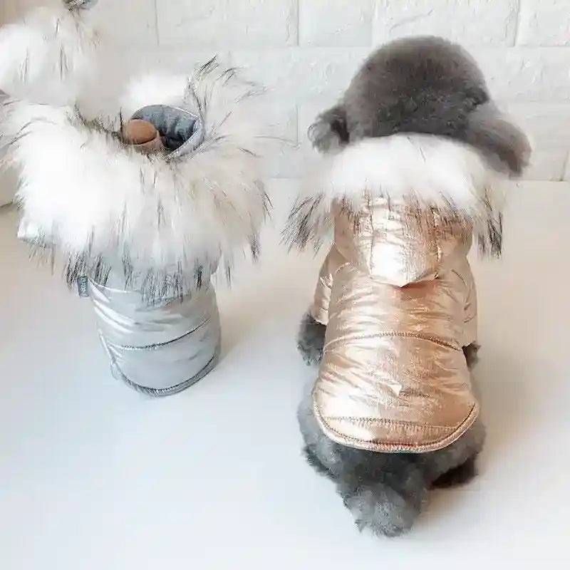 Piumino per cani con cappuccio ecopelliccia "Neve" – Protezione e Stile per l'Inverno by Dog Moda