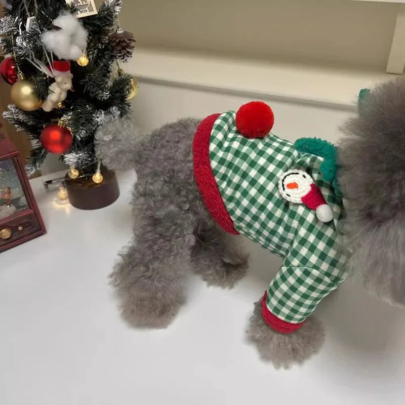 Weihnachtsmantel für Hunde mit Elchmotiv und Geweih - kariert