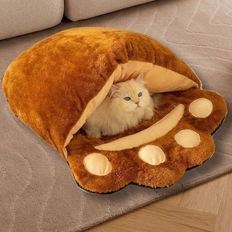Paw Shaped Dog and Cat Sleeping Bag – Comfort and Style for Your Four-Legged Friend