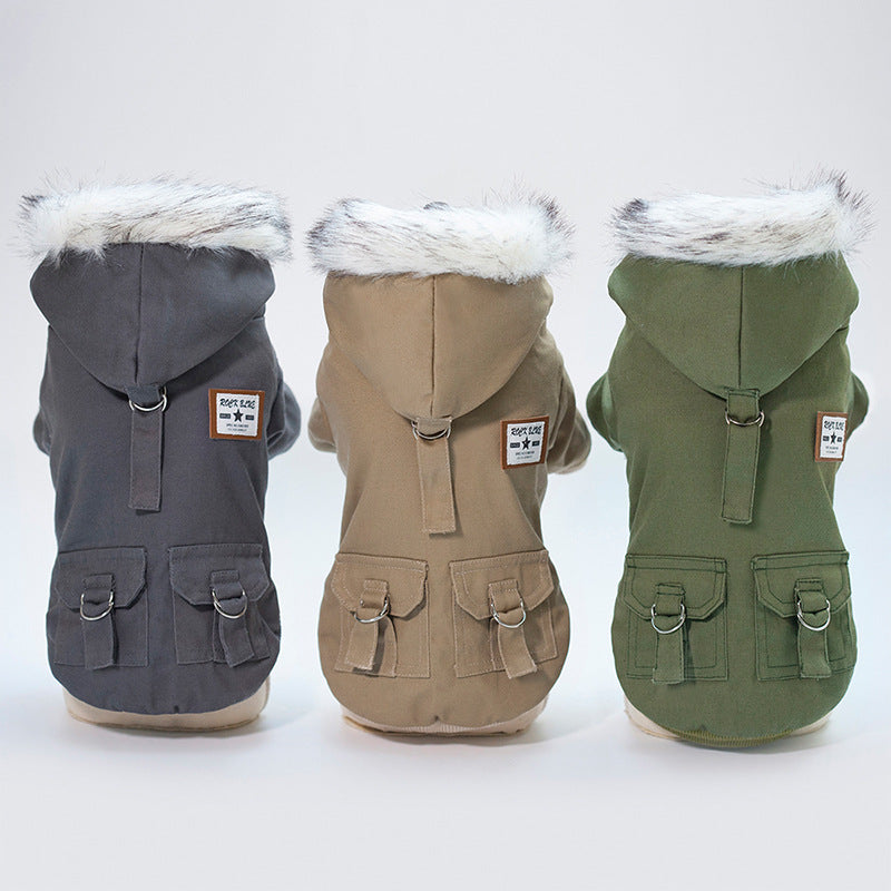 Cappotto per cani con cappuccio in pelliccia antivento