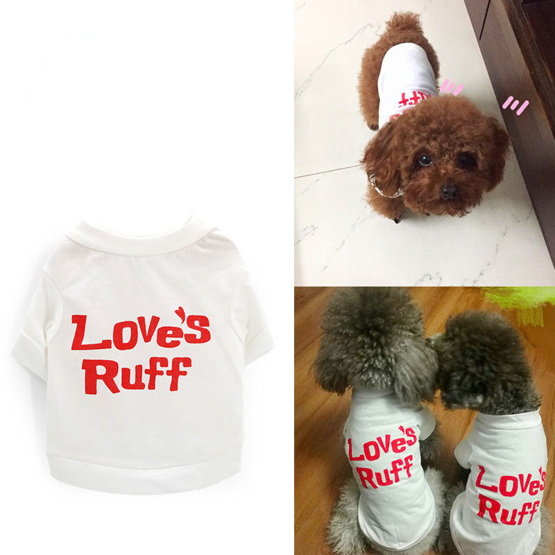 Maglietta Bianca per Cani con Scritta "LOVE'S RUFF" – Comoda e Stilosa