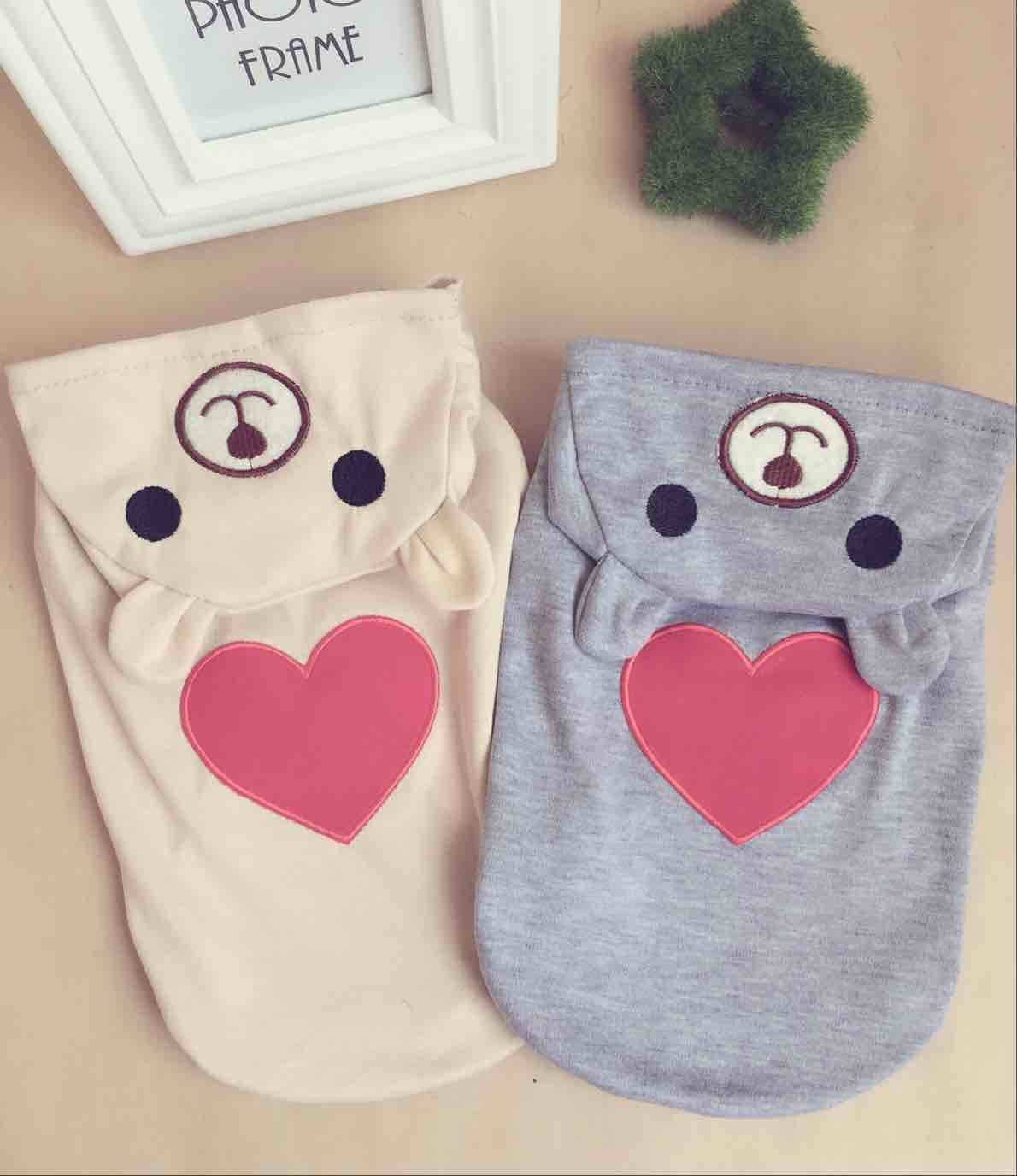 Dog T-shirt with hood "Oliver"