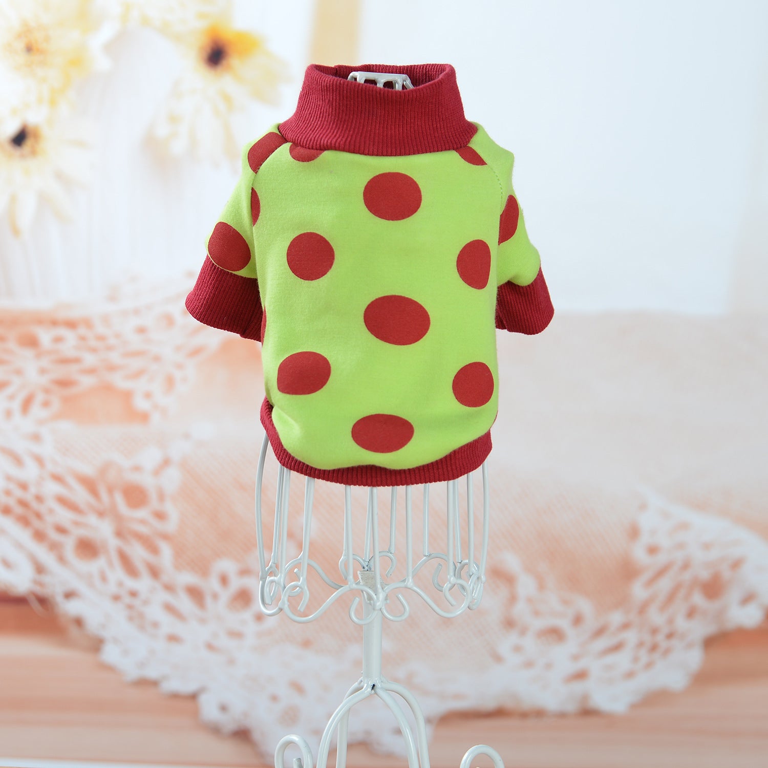"Mango" Dog Fleece – Comfort and Style for Small and Medium Dogs