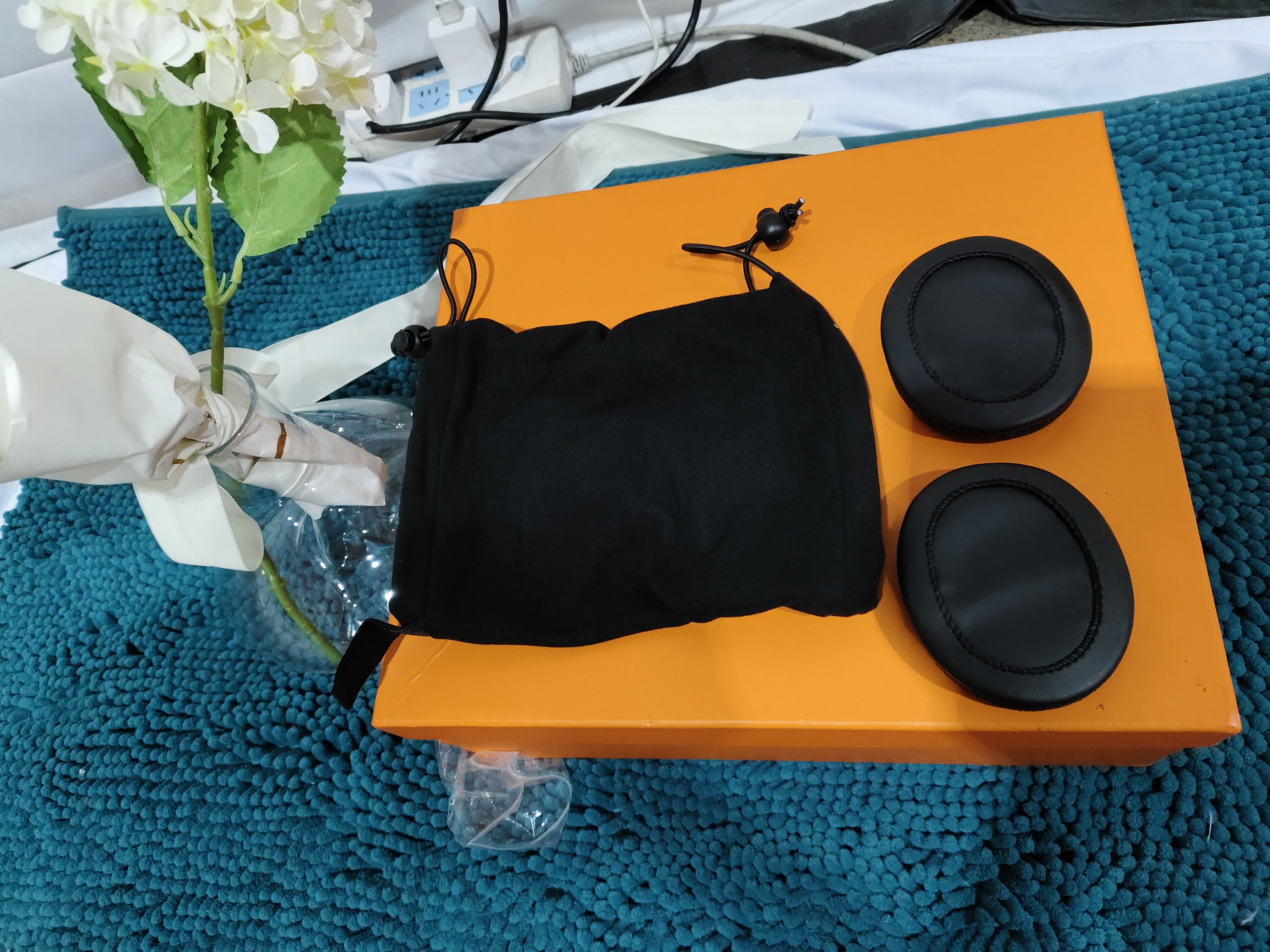 Skyddshörlurar för hundar - Minskning av ljud från fyrverkerier och åska