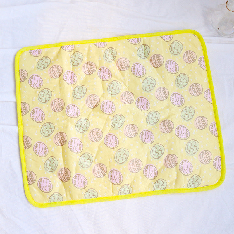 Cooling mat for dogs and cats in fabric