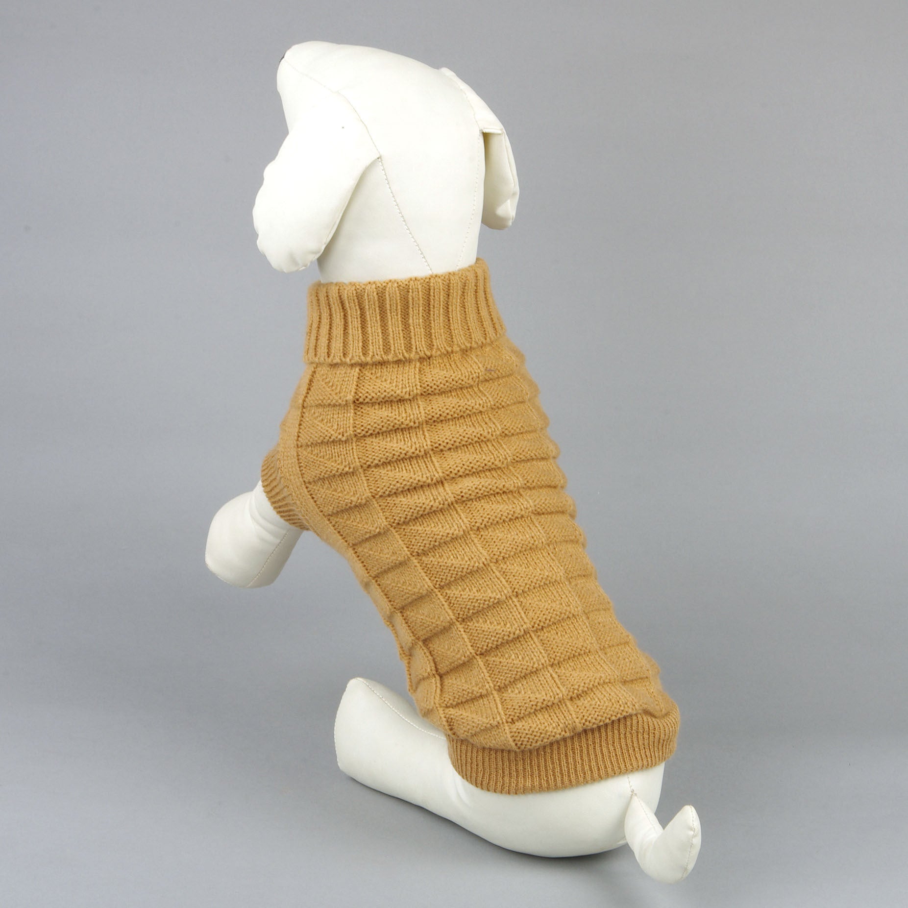 Solid color dog sweater with "Fior di latte" embossed pattern