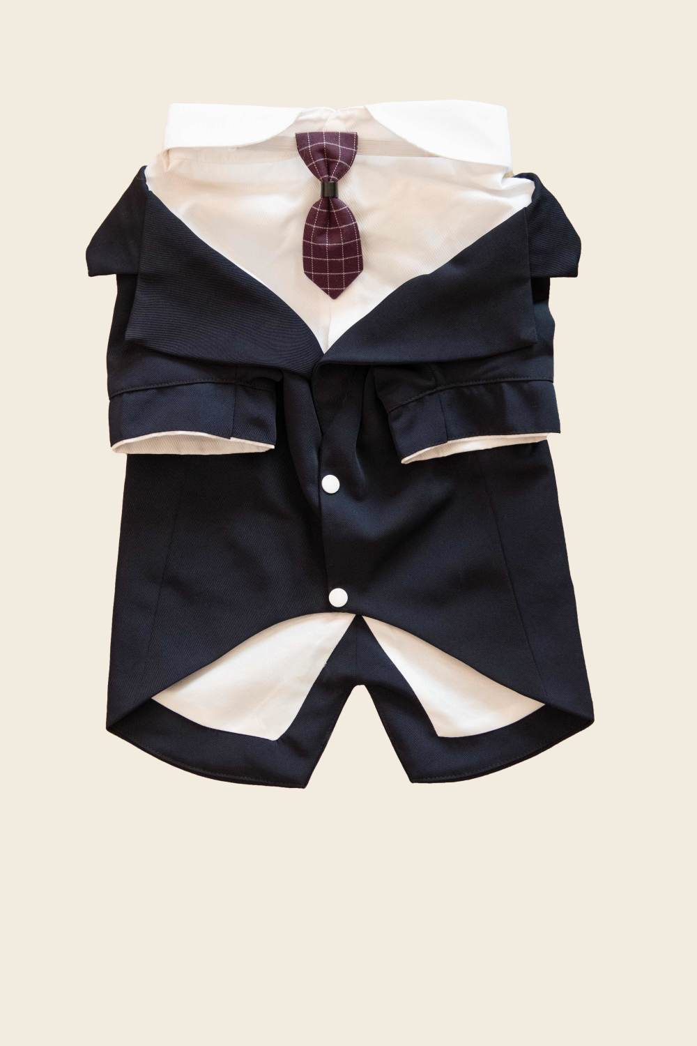 犬用エレガントなタキシードスーツ - ジャケットとネクタイ