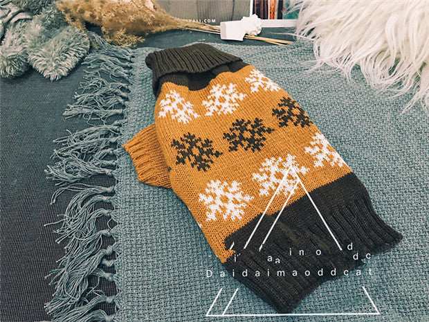 "SIA" Cat Sweater – Soft, Warm and Stylish!