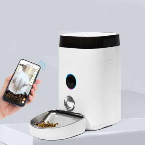 Automatic kibble dispenser controlled by App and camera
