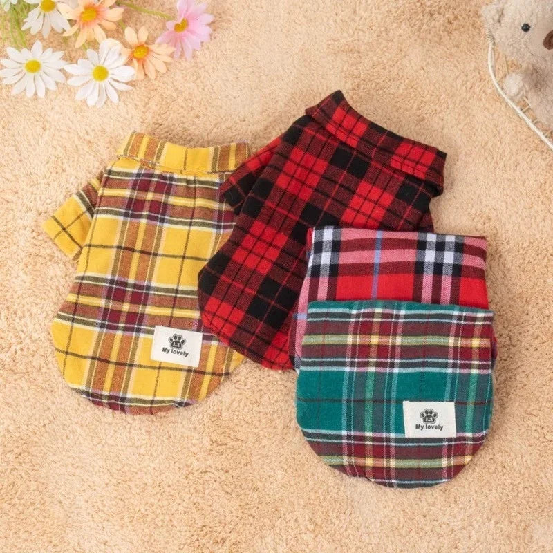 Hawaiihemd mit Katzenmotiv – leicht und luftig für den Sommer