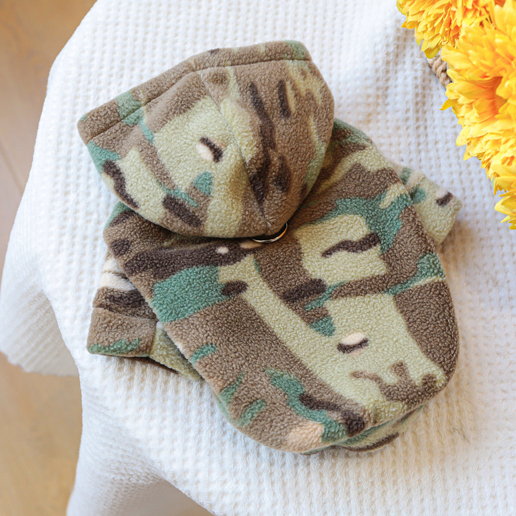 Vestito per Cani Camouflage con Cappuccio | Giacca Cane Militare