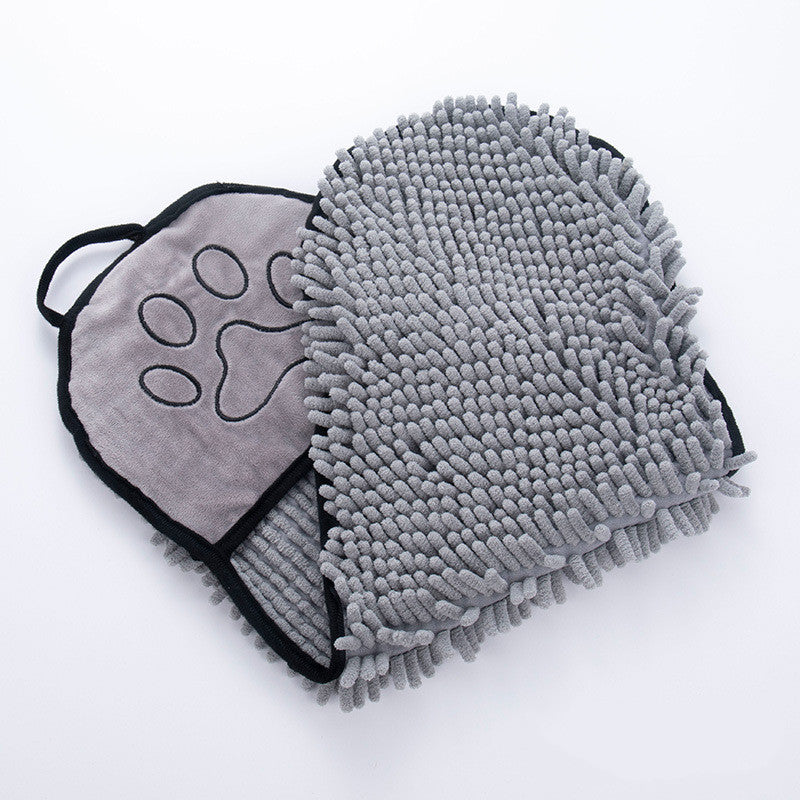 Microfiber Dog and Cat Towel with Double Pocket - Quick Drying and Comfort for Your Four-Legged Friend