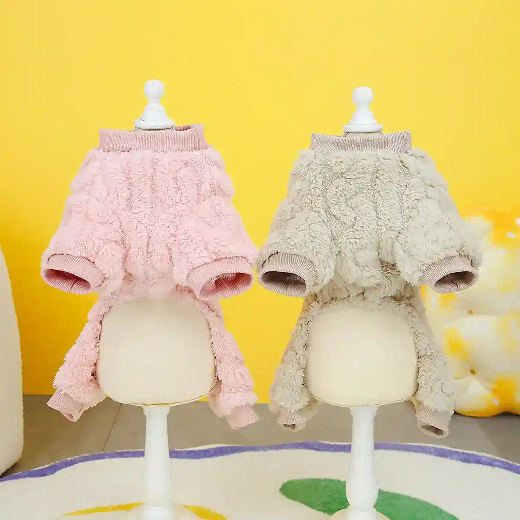 ダダグー犬用フリースつなぎ - リード付き4足パジャマ