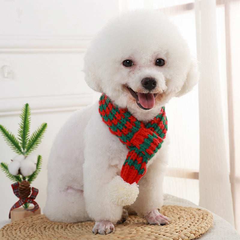Christmas Scarf for Dogs and Puppies – Soft and Warm Winter Accessory