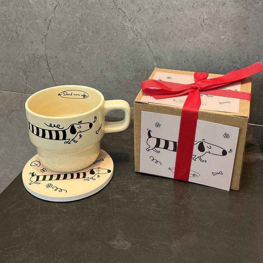 Tazza Bassotto in Ceramica con Sottotazza – Idea Regalo Perfetta