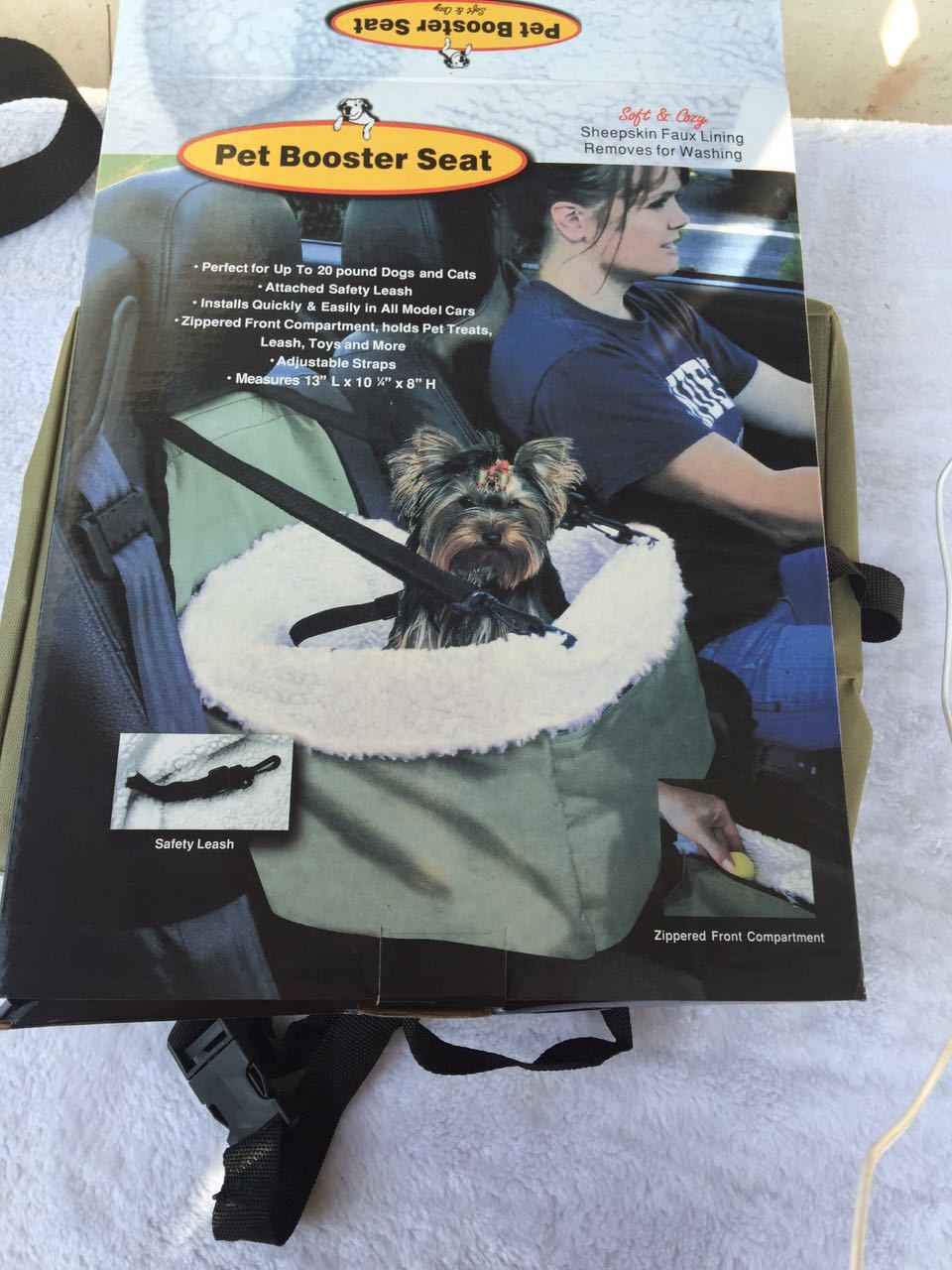 Dog seat with suspension for small dogs