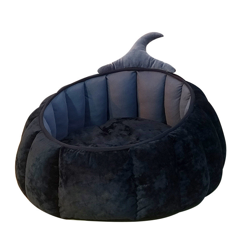 Pumpkin Shaped Cat Bed – Soft &amp; Easy to Clean