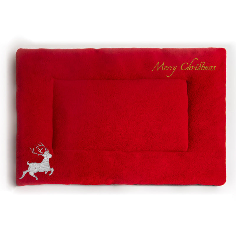 Red Fleece Dog Mat "Merry Christmas" - Comfort and Christmas Spirit for Your Dog