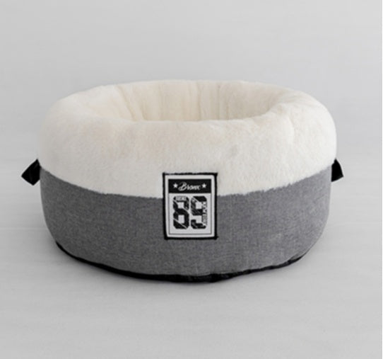 Korbbett für Hunde und Katzen Modell „88“ – Komfort und Stil für Ihren Vierbeiner