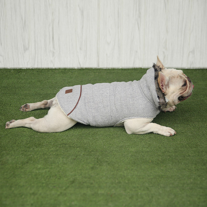 Cappottino Bulldog "Boutique" con Colletto in Eco Pelliccia – Stile e Comfort