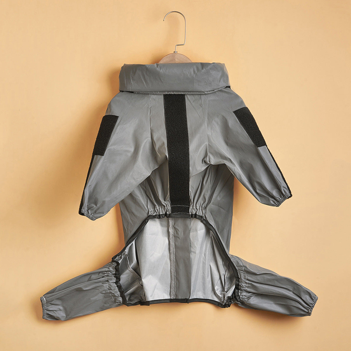 Raincoat for Four-Legged Dogs "Pluto" - Total Protection from Rain and Wind