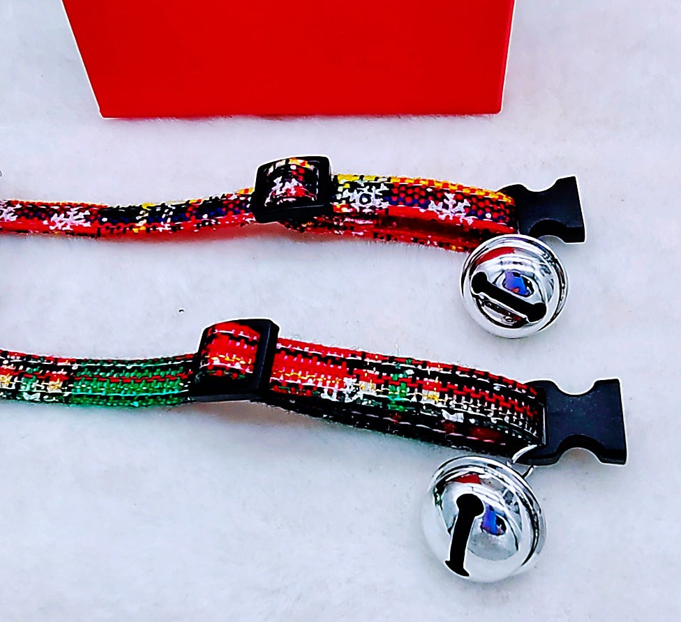 Christmas Dog Collar with Rhinestones and Christmas Tree