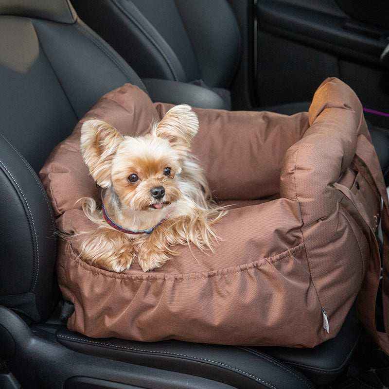 Borsa trasportino per auto per cani "Baylor", sicura e versatile con tracolla e cintura di sicurezza. Utilizzabile come cuccia per viaggi confortevoli.