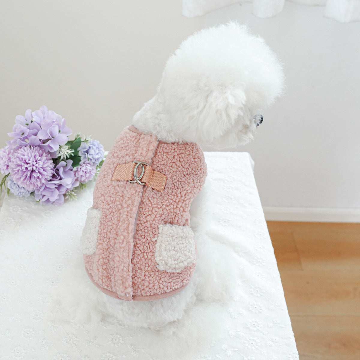 “Carezza” Fleece Sweater for Dogs with Pockets – Brown or Pink
