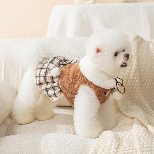 Vestito per cani "Teddy Bear" in pile con sciarpina e fiocco – disponibile in bianco e marrone

