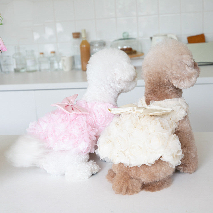 Vestitino elegante da cerimonia per cani con roselline in tulle e fiocco - Dog Moda
