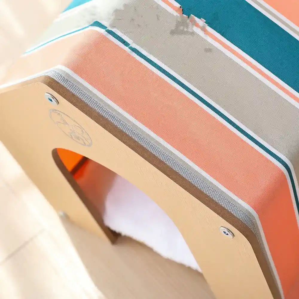 猫用木製ハウス - プレミアムナチュラルデザイン