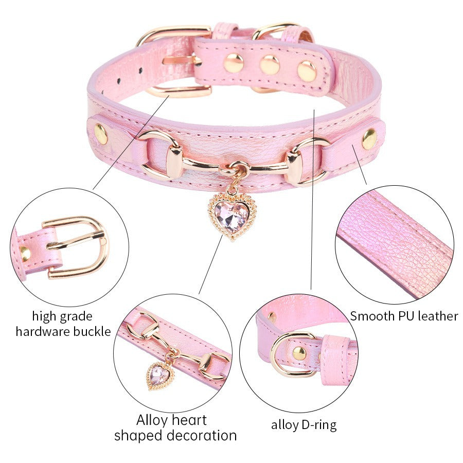 Queen Leather Collar with Heart and Zircons for Dogs and Cats