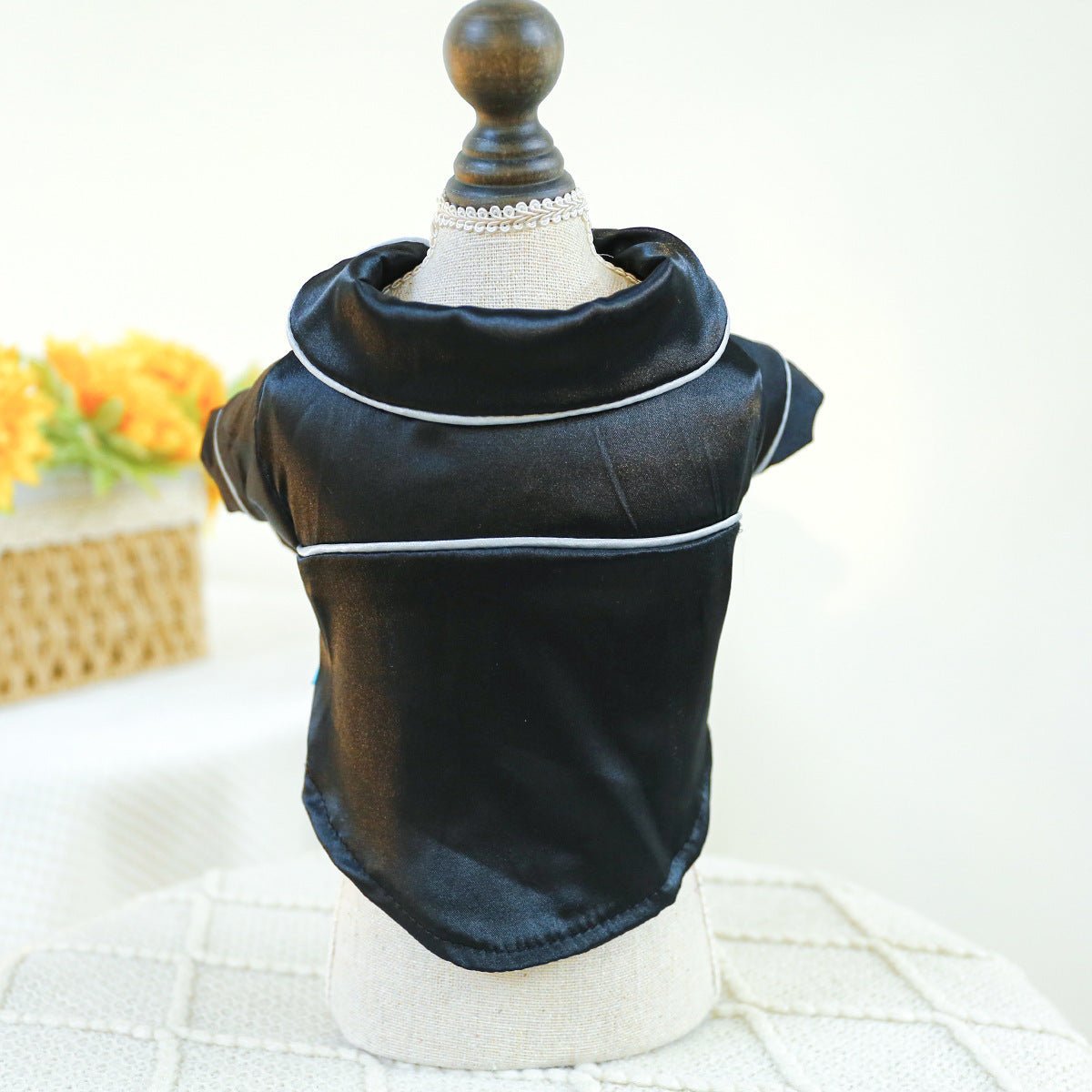 Chic Quadrato: Vestitino Elegante per Can - Dog Moda