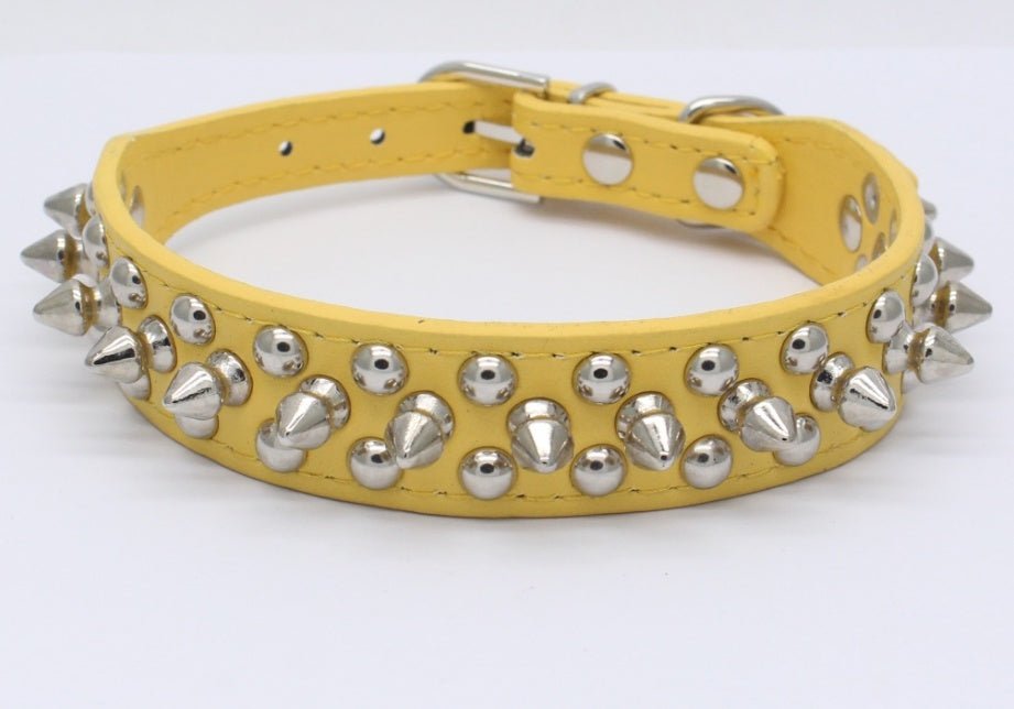 Collare per cani in pelle con borchie a punta "BlackBull" - Dog Moda