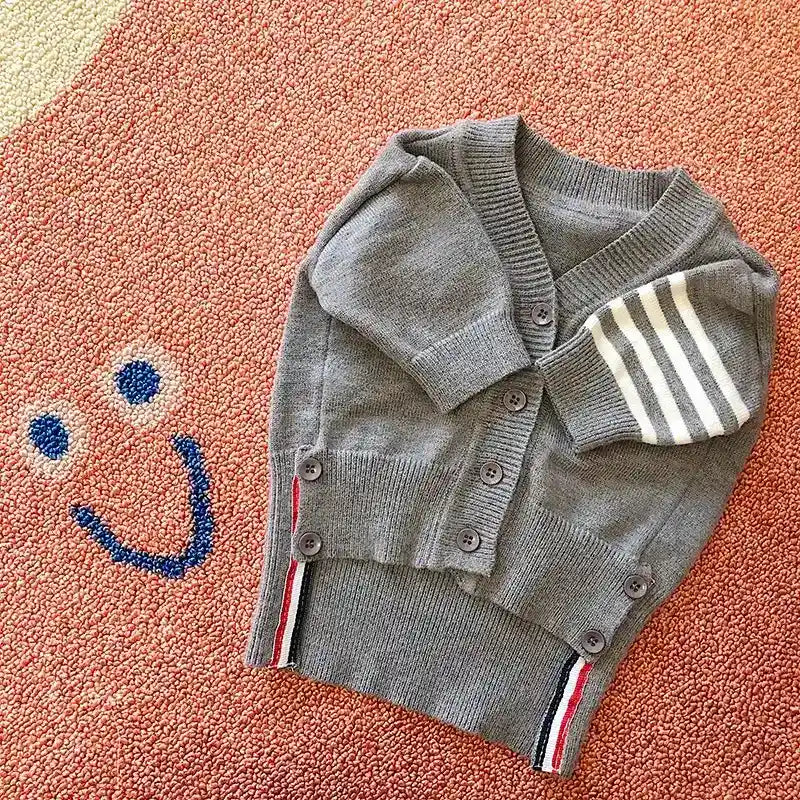 ドライフィット犬用セーター - グレー ストレッチフィット