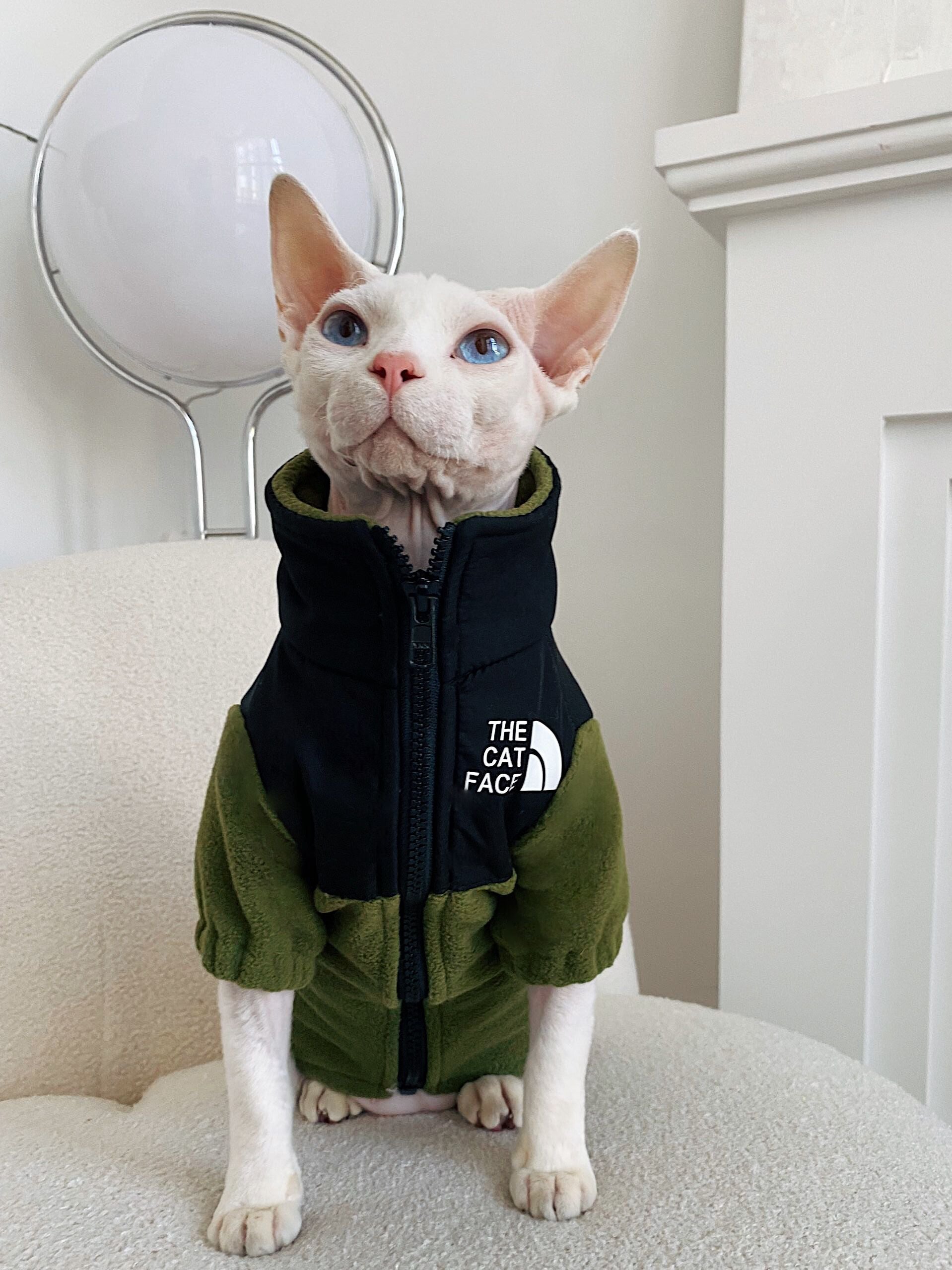 "The CAT Face" Cat Fleece Sweatshirt - Sporty and Warm with Zip