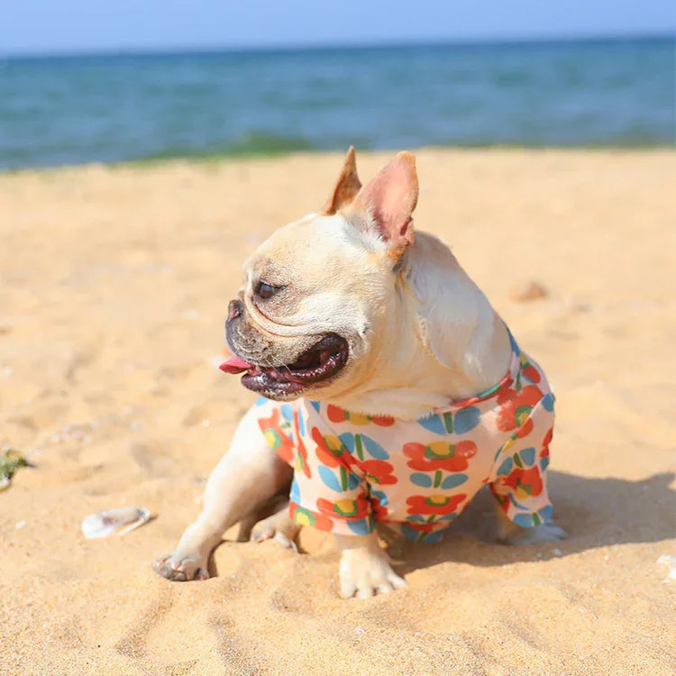 Sommerliches Hunde-Shirt mit Blumenmuster – Sonnenschutz-Mesh